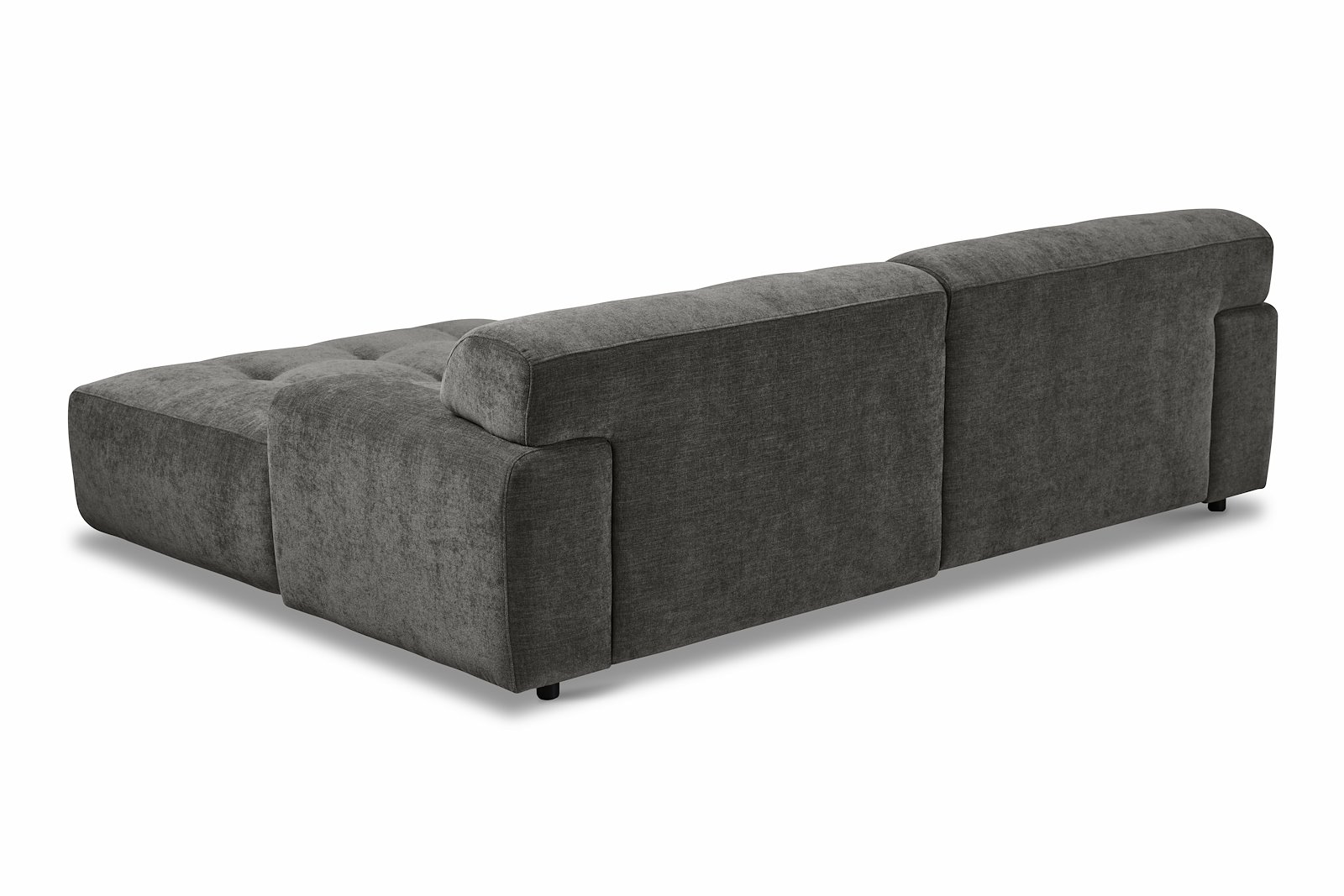 Bob sofa 1,5-seter med sjeselong venstre. Tekstil City 98 Dark Grey med sorte ben.