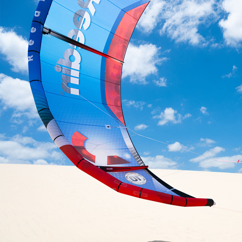 Aile de kitesurf reedin x brainchild hypermodel