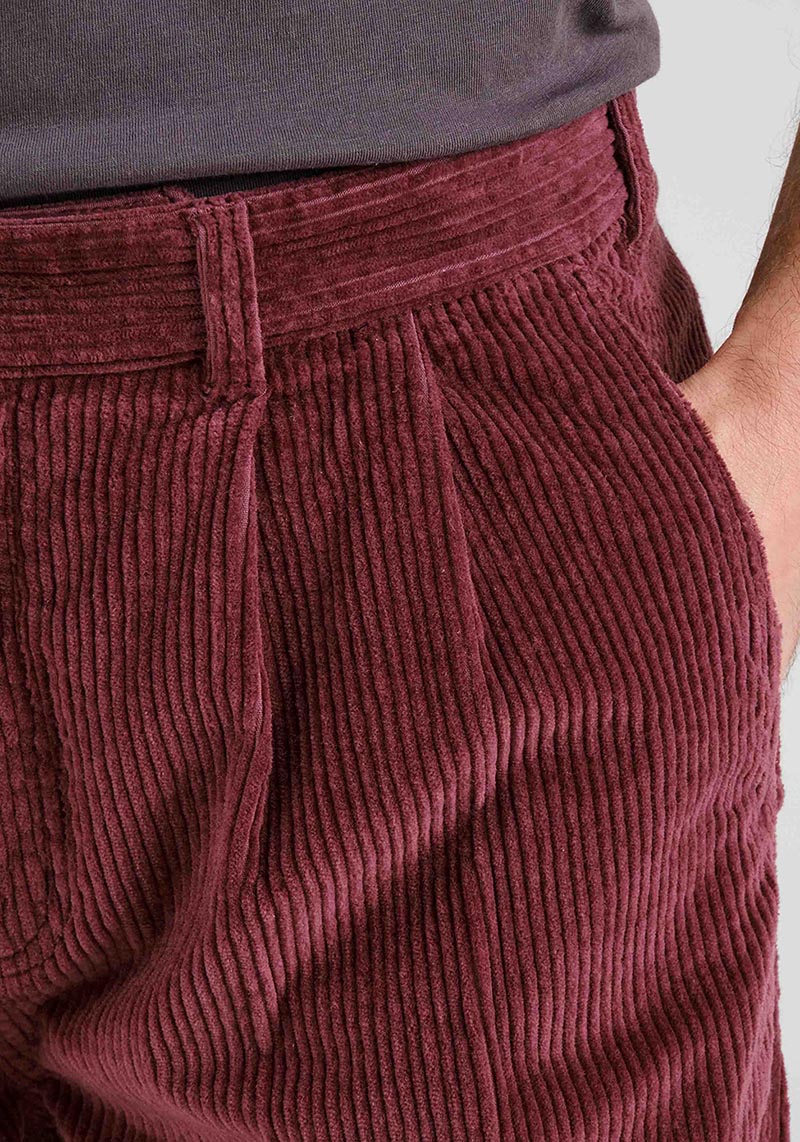 Dedicated Cord-Hose Vallen Corduroy Fig Red