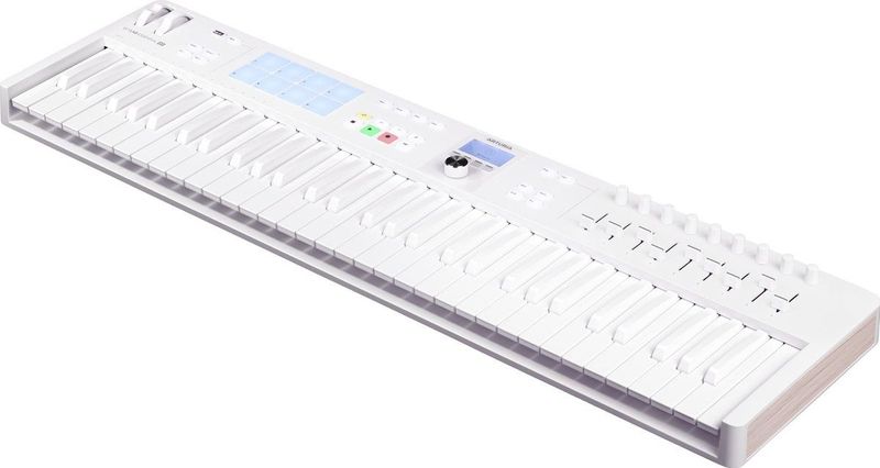Arturia KeyLab Essentia Mk3 Alpine White Master keyboard