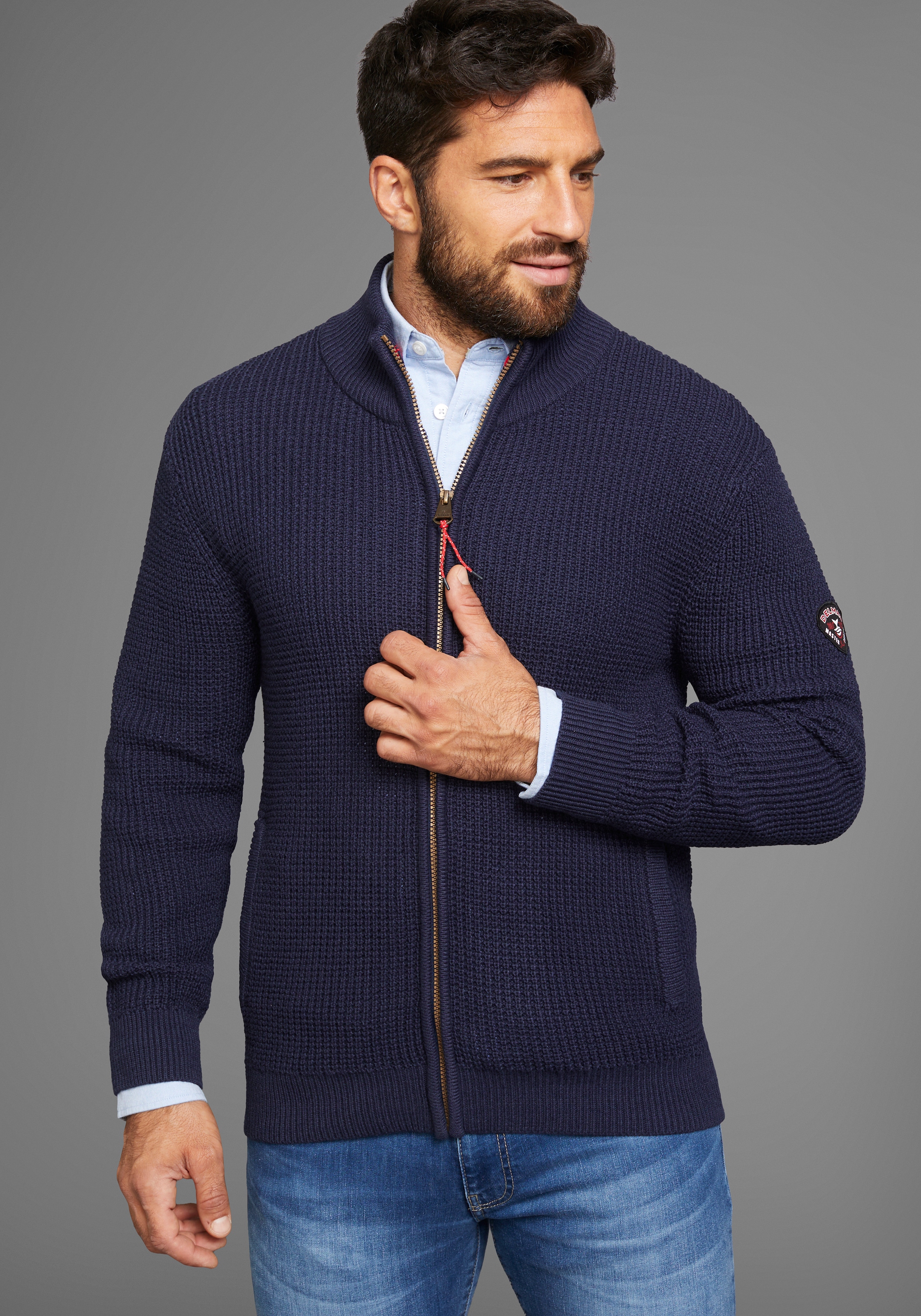 DELMAO Strickjacke »Bis Grösse 3XL« mit Wabenstruktur