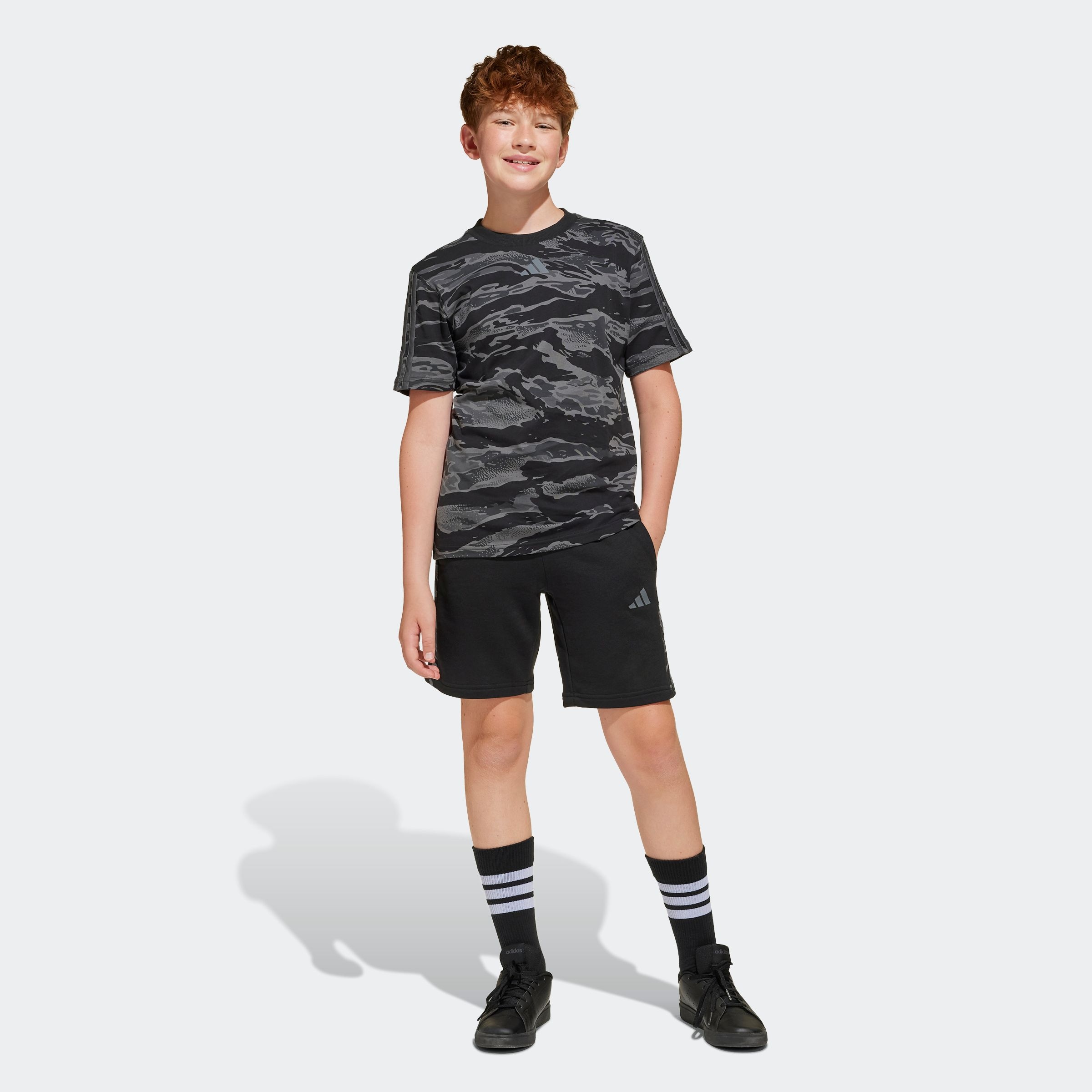 adidas Sportswear Shorts »J CAMO SHORT«