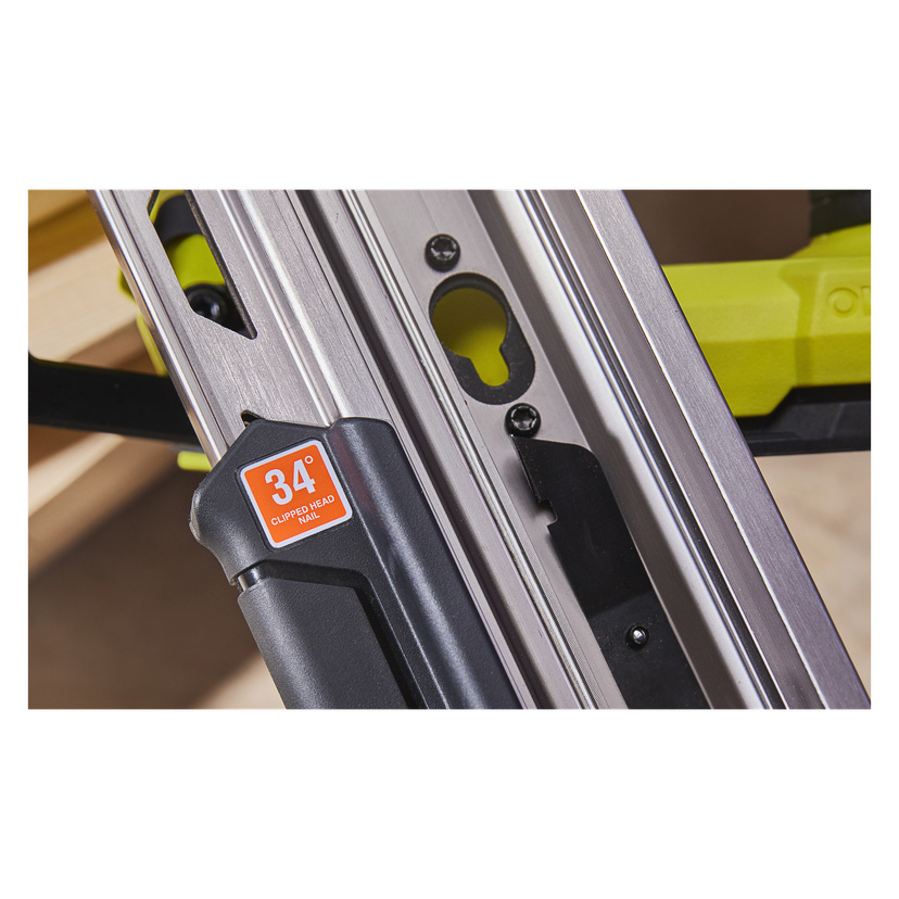 Batteridrevet spikerpistol 18 V 50-90 mm
