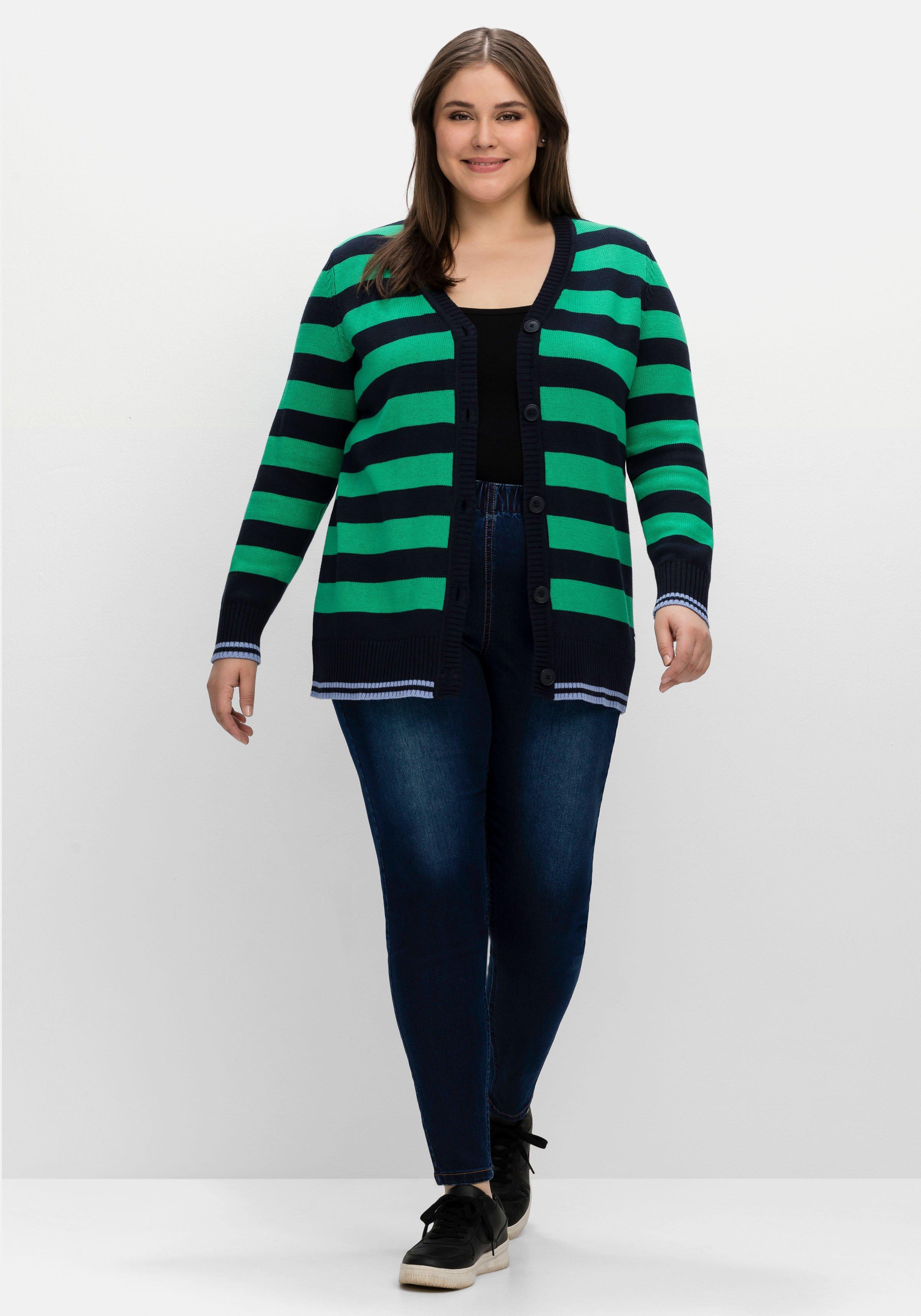 Strickjacke im Streifenmuster, mit V-Ausschnitt
