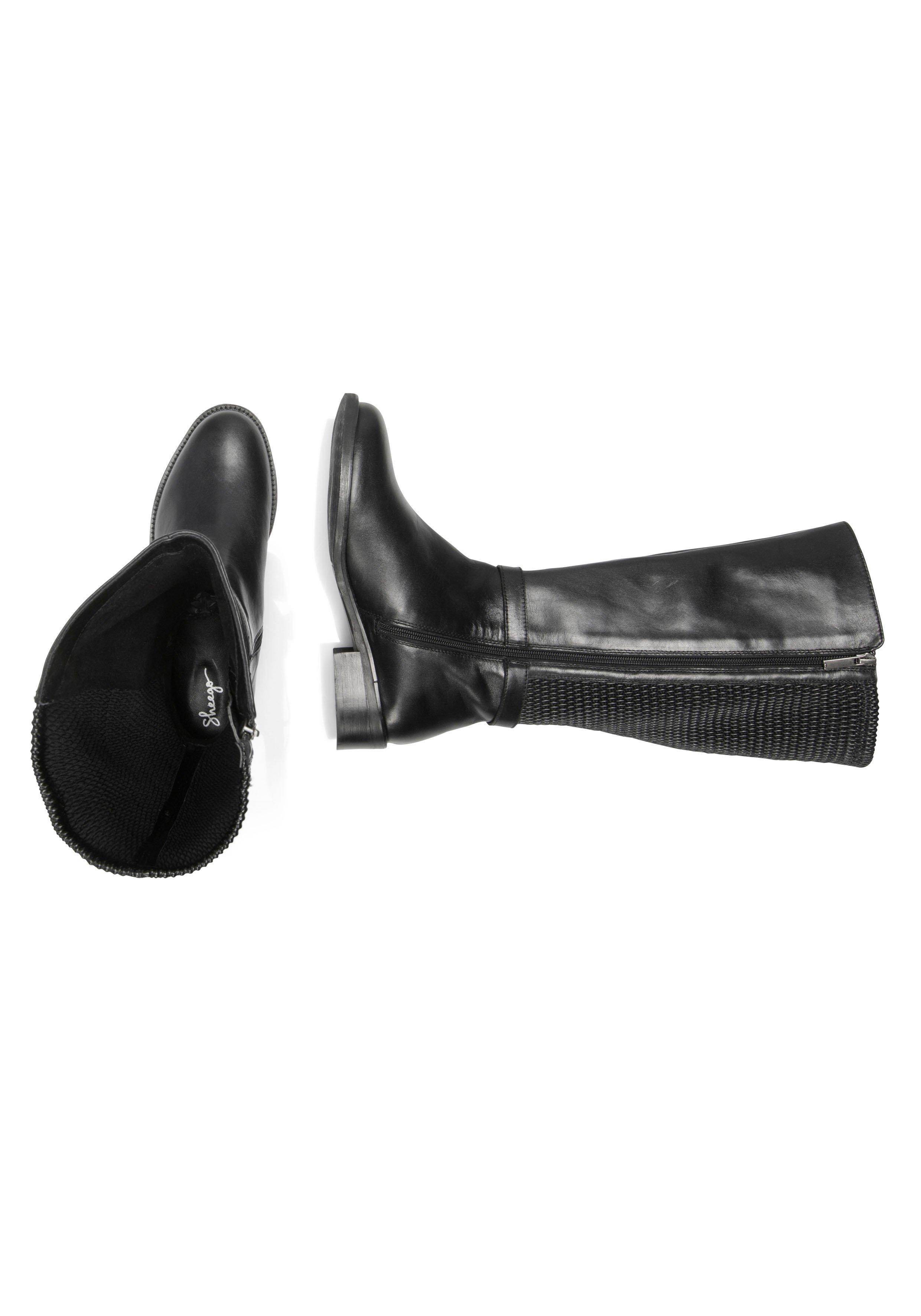 Weitschaftstiefel mit Zierschnalle, im Materialmix