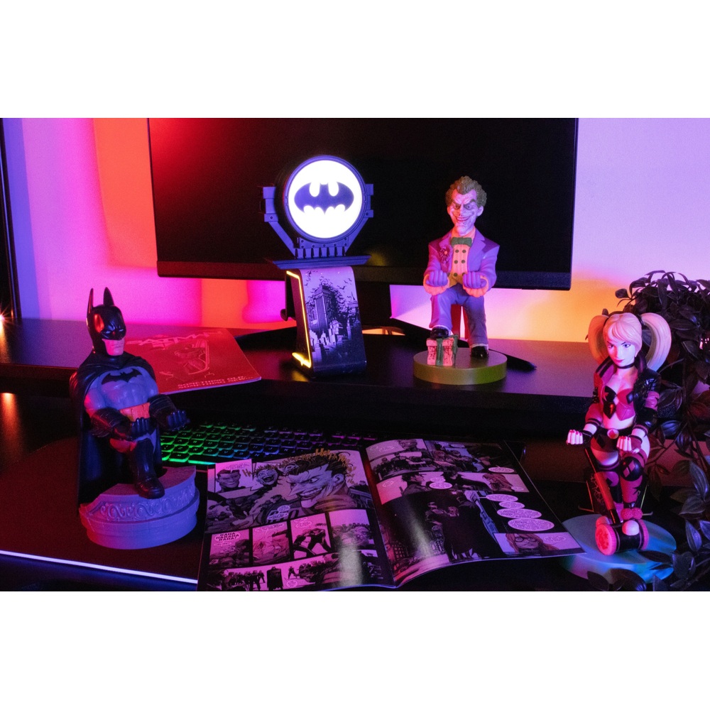 Batman Bat Symbol IKONS Stand Cable Guy