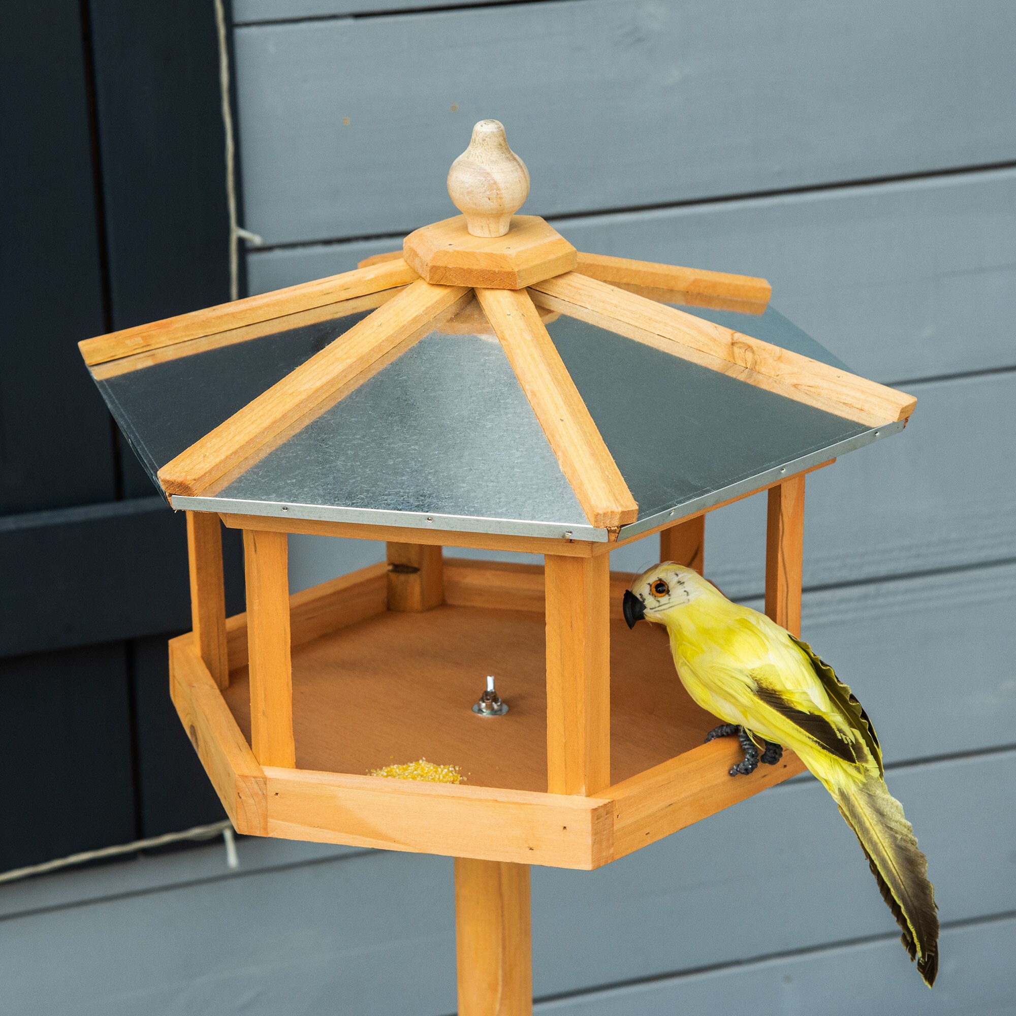 PawHut Vogelhaus mit Ständer und Zinkdach braun 110x40 cm (HxØ)