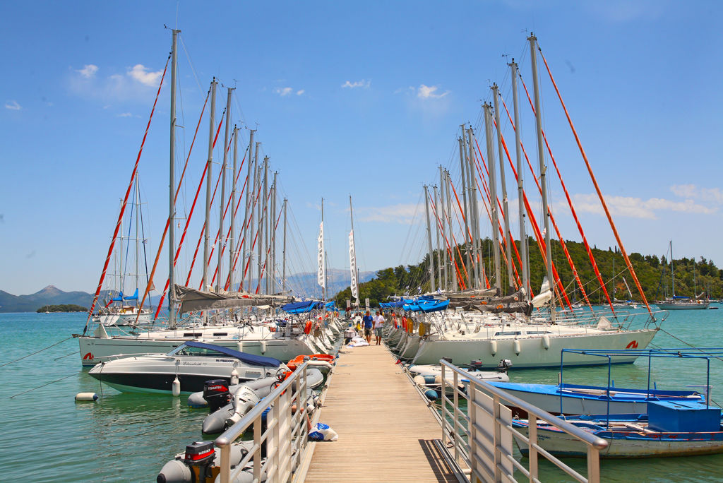 Fly & Go Athos Hotel Logies en ontbijt - Hotel