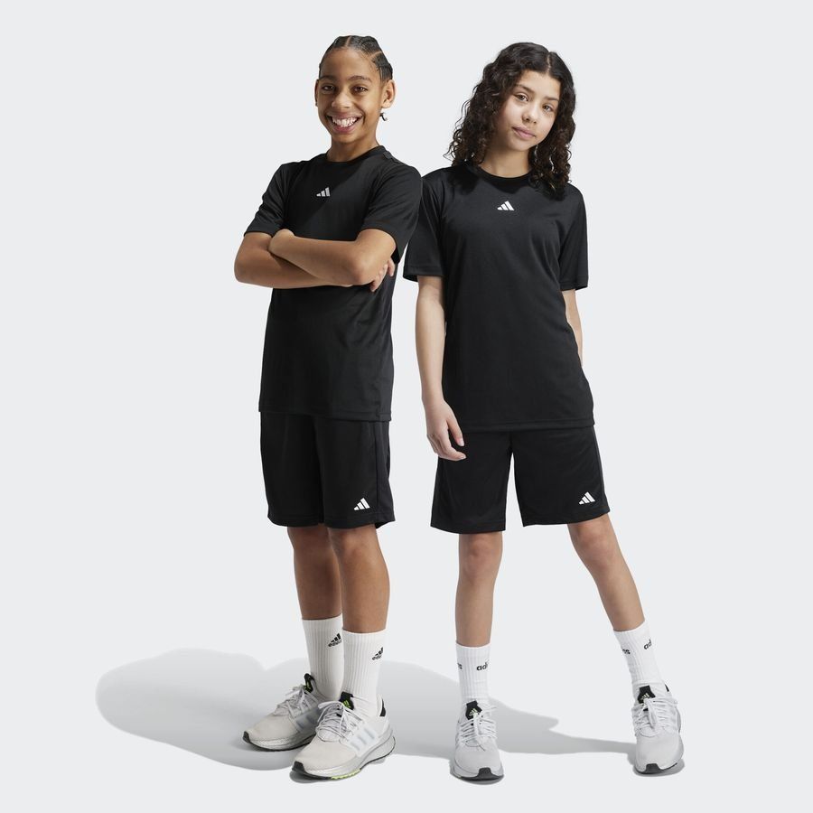 Adidas Short à logo coupe standard Train Essentials Enfants