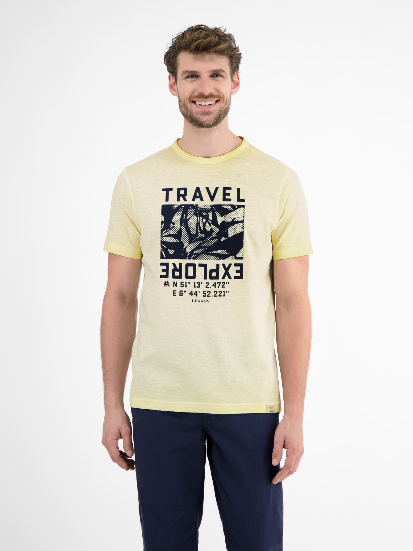 Modisches Herren T-Shirt mit Brustprint
