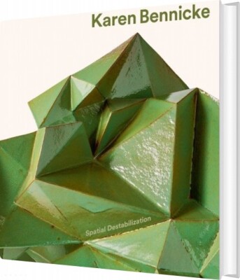 Karen Bennicke - Lars Dybdahl - English Book