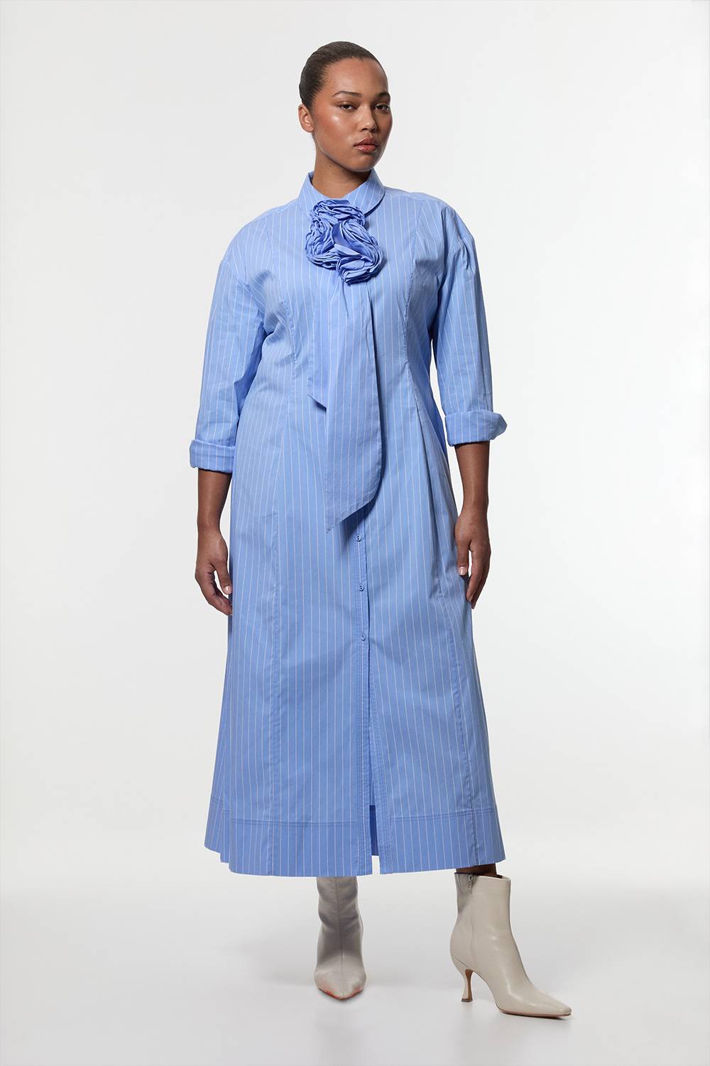 KarenMillen Robe maxi chemisier en coton à rayures et rosette grande taille