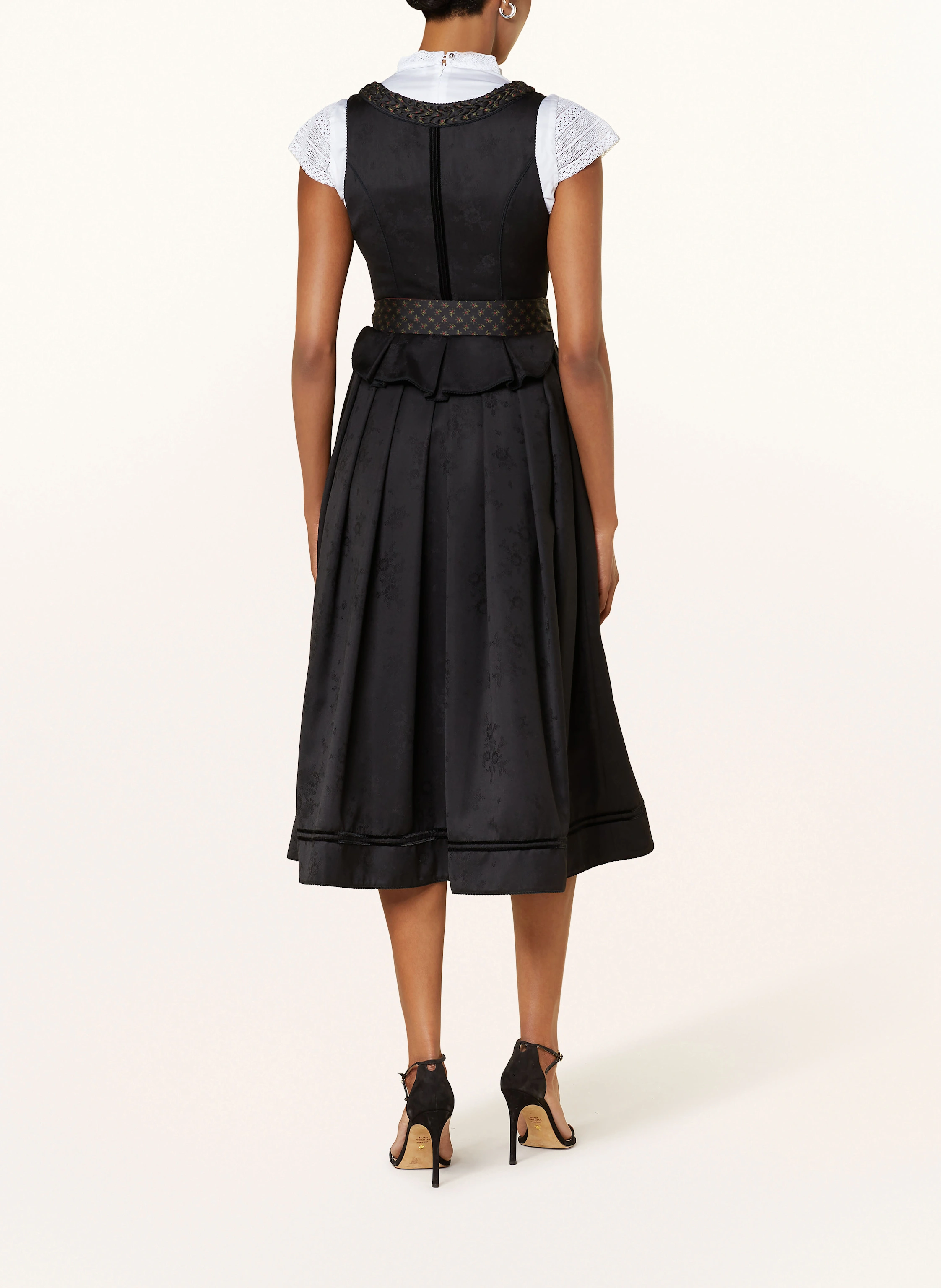 anno domini Dirndl EVAMARIE