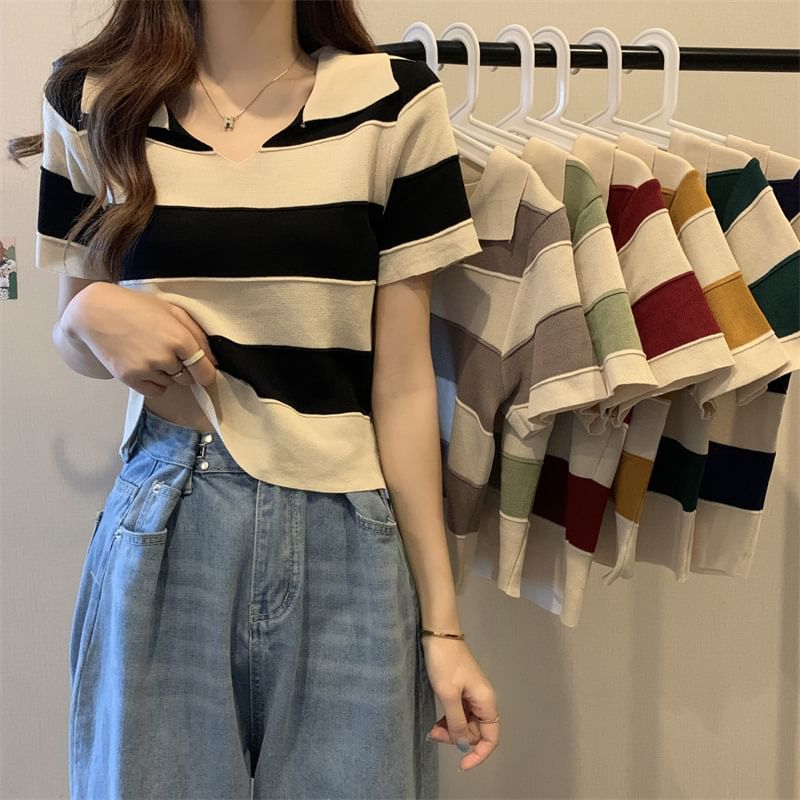 Allinya - Gestreept T-shirt met korte mouwen en kraag
