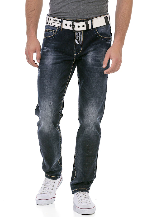 Cipo & Baxx Regular-fit-Jeans , mit markanter Waschung