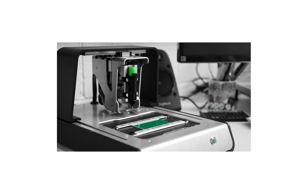 PCB Drucker V-One<br>Stellen Sie selber Prototypen Platinen her