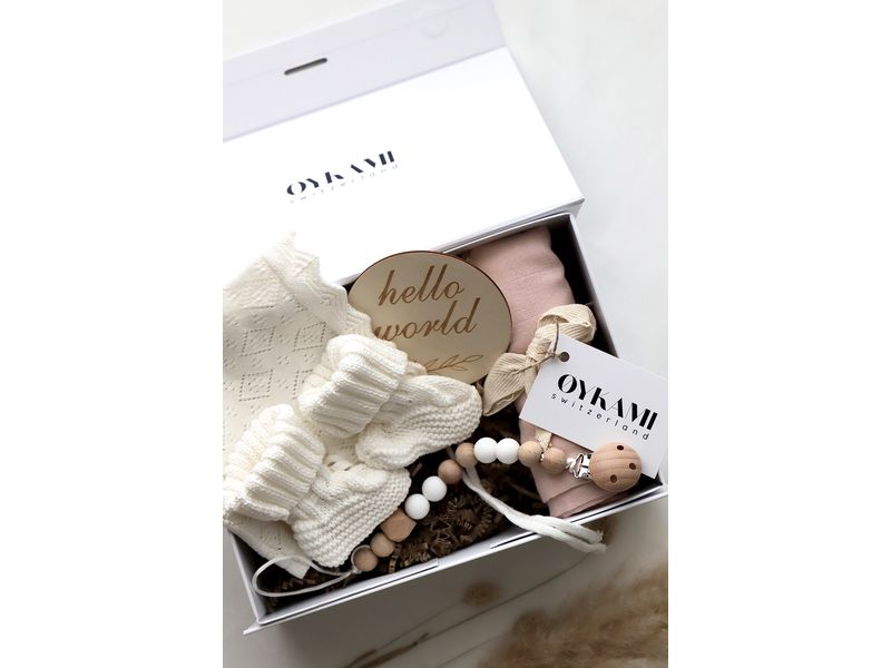 Oykami Geschenkset Florenz Mädchen Geschenkbox zur Geburt