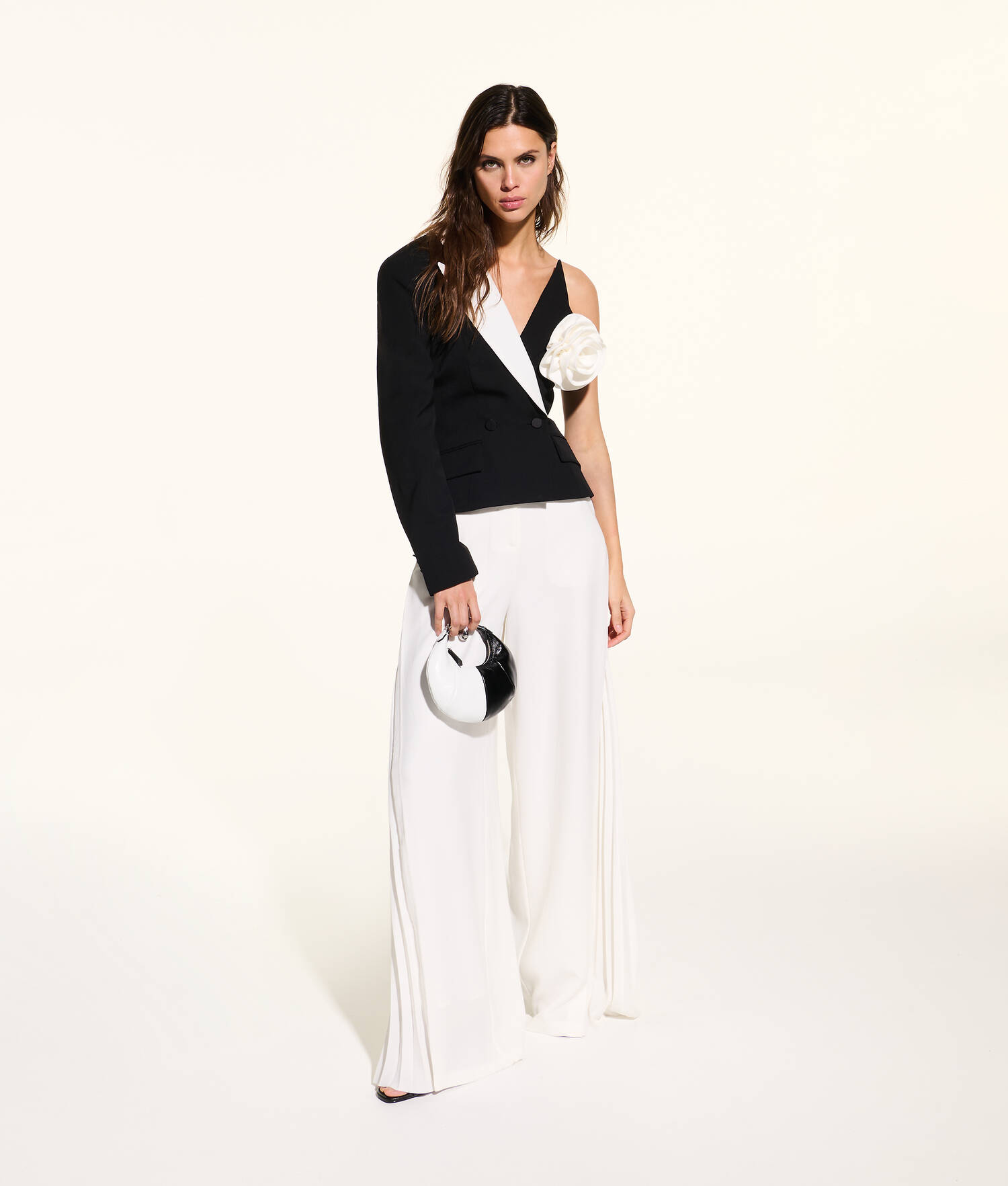 BLAZER ASYMÉTRIQUE KL STUDIO - Blanc/Noir