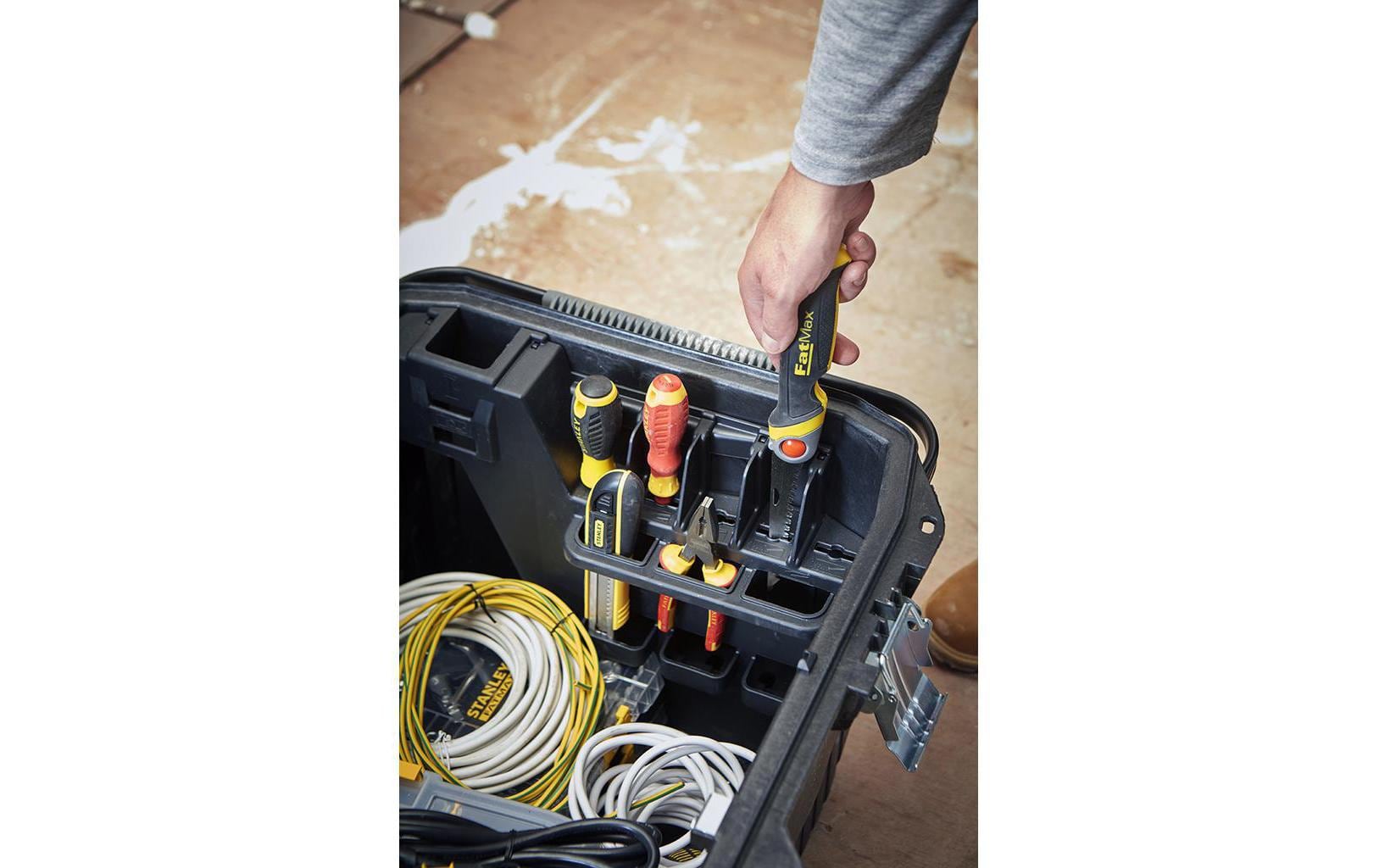 Werkzeugbox mit Rollen<br>113 Liter, IP54 Dichtigkeit