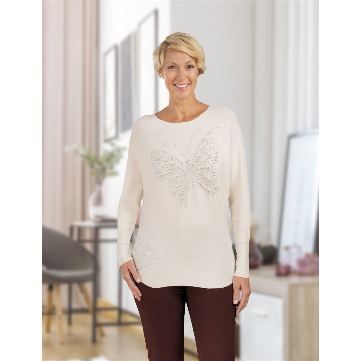 Pull papillon strass et perles écru