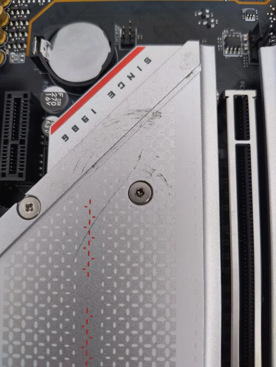 [OUTLET] - MSI MPG Z790 Edge WIFI DDR4 - Bundkort - ATX - LGA1700 sokkel - Z790 Chipset - USB 3.2 Gen 1, USB 3.2 Gen 2, USB-C 3.2 Gen2, USB-C 3.2 Gen 2x2 - 2.5 Gigabit LAN, Bluetooth, Wi-Fi - onboard grafik (CPU påkrævet) - HD Audio (8-kanaler)