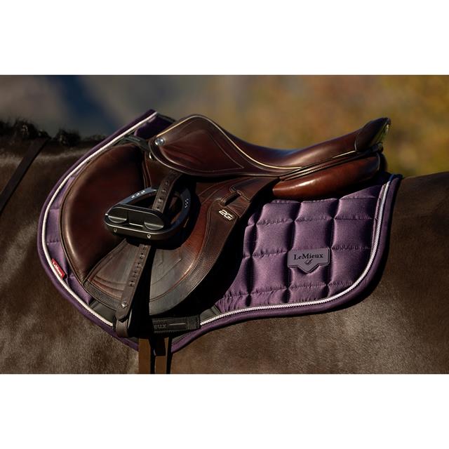 Zadeldek LeMieux Loire Classic Close Contact Square Paars