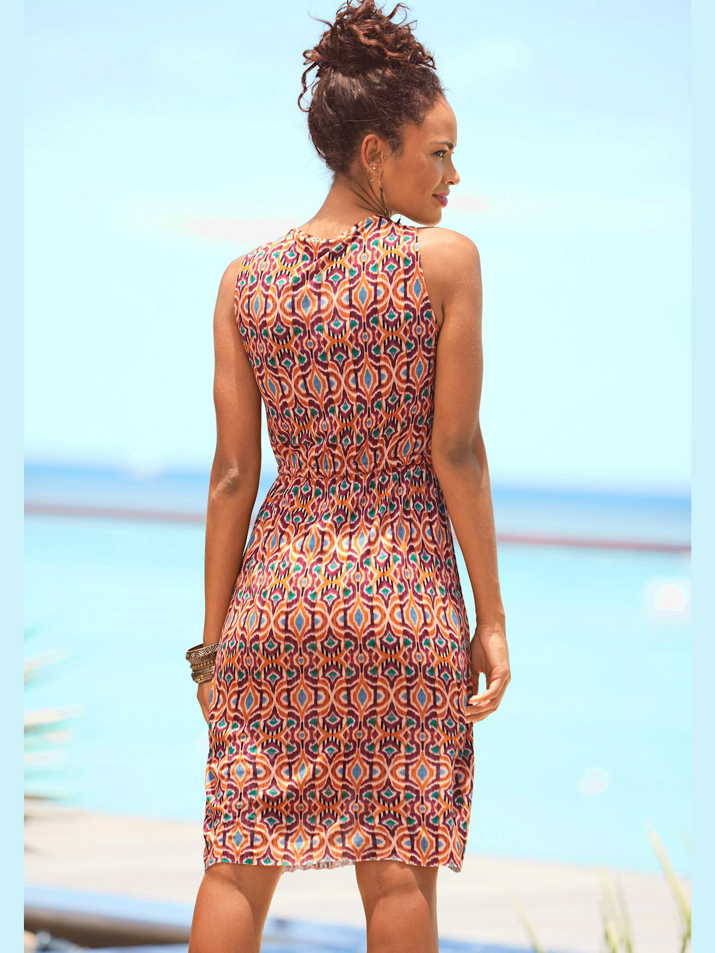 Robe en jersey encolure ronde