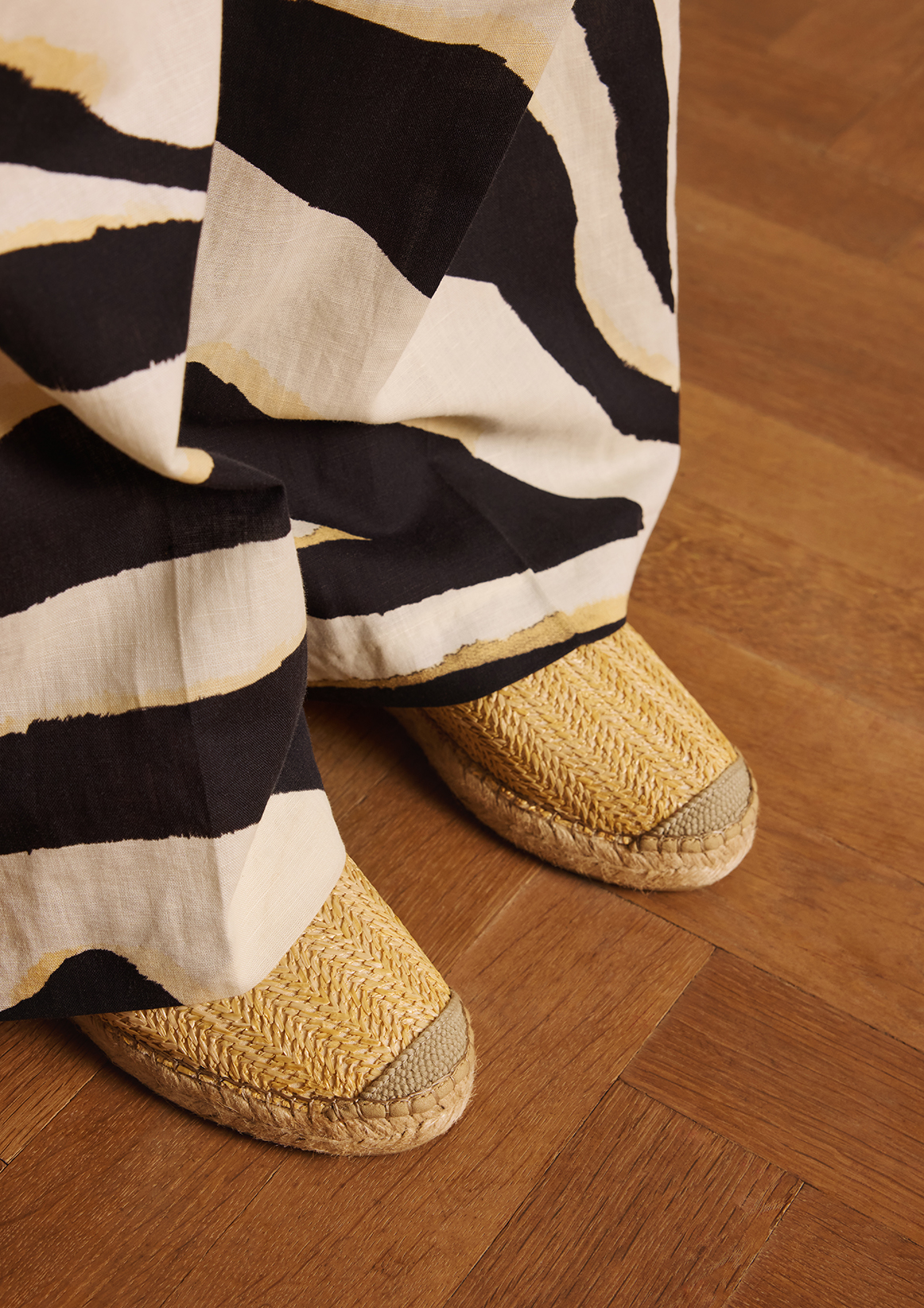 Beige gevlochten raffia espadrilles