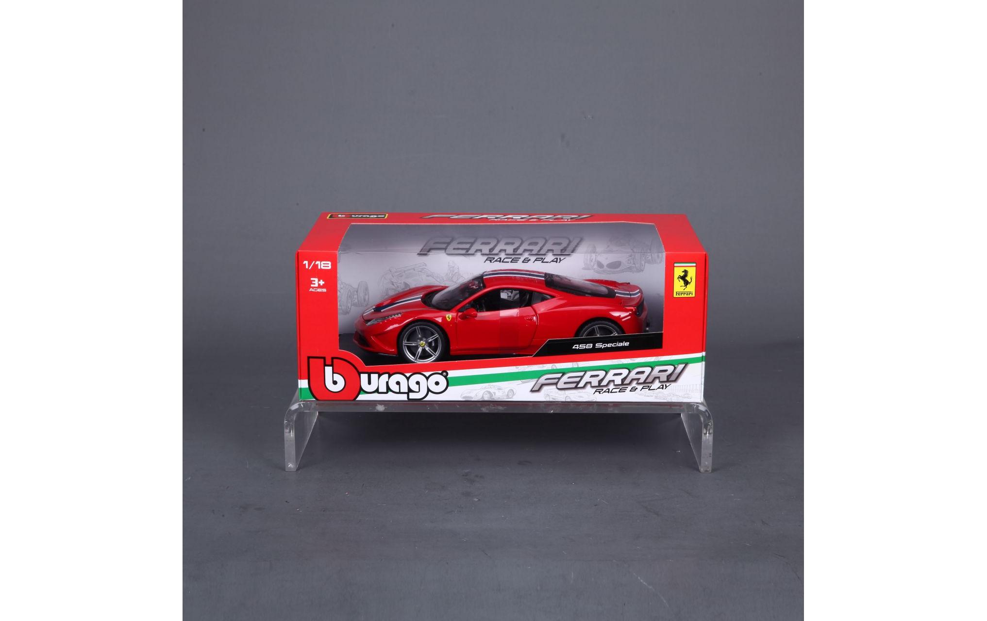 Ferrari R&P 458 Speciale Rot 1:18Sammlermodell im Massstab 1:18