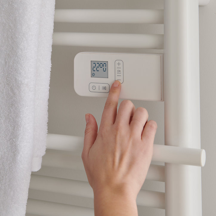 Sèche-serviettes électrique GoodHome Solna blanc 500W + Soufflerie amovible GoodHome Acilia blanc 500W