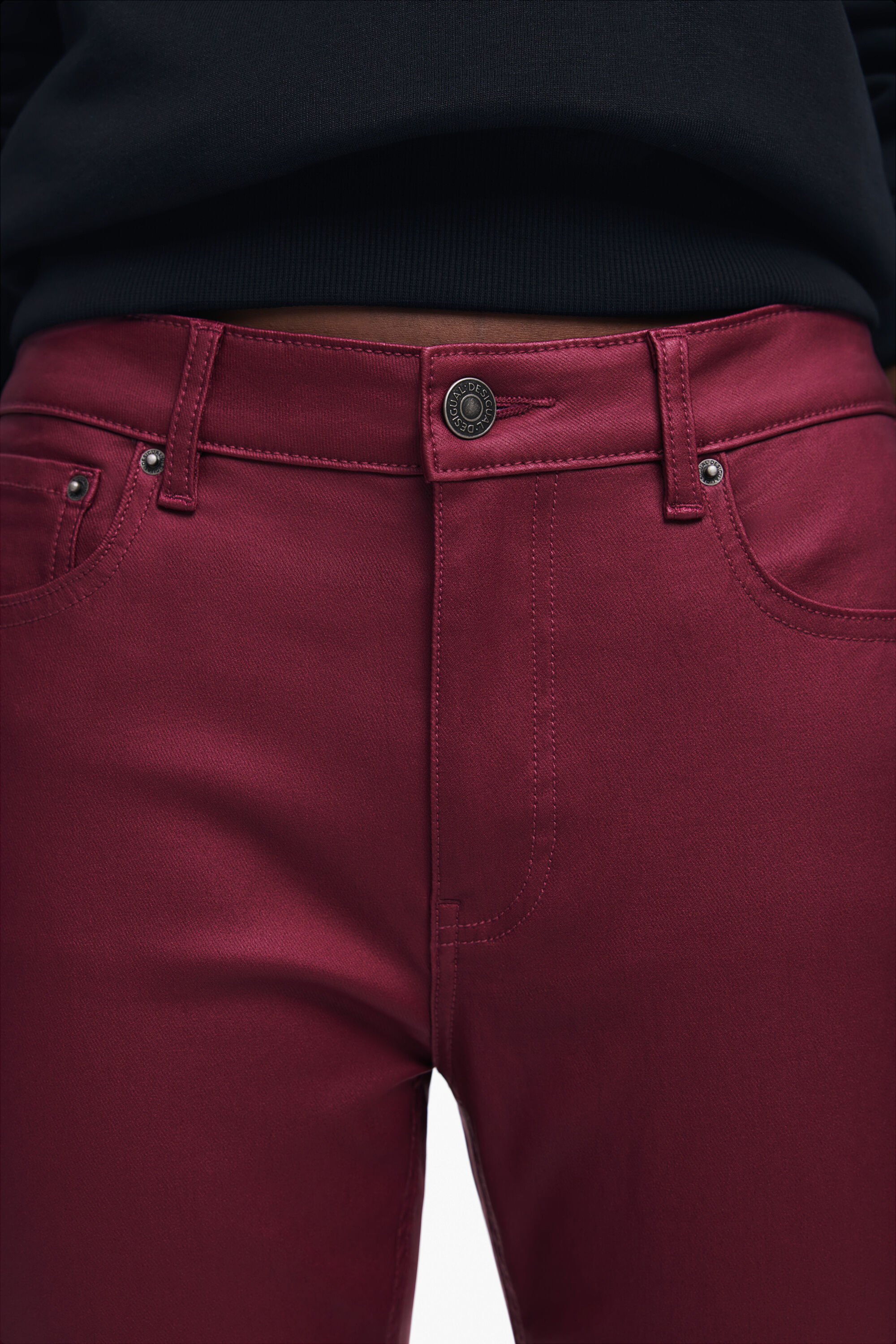 Calça slim