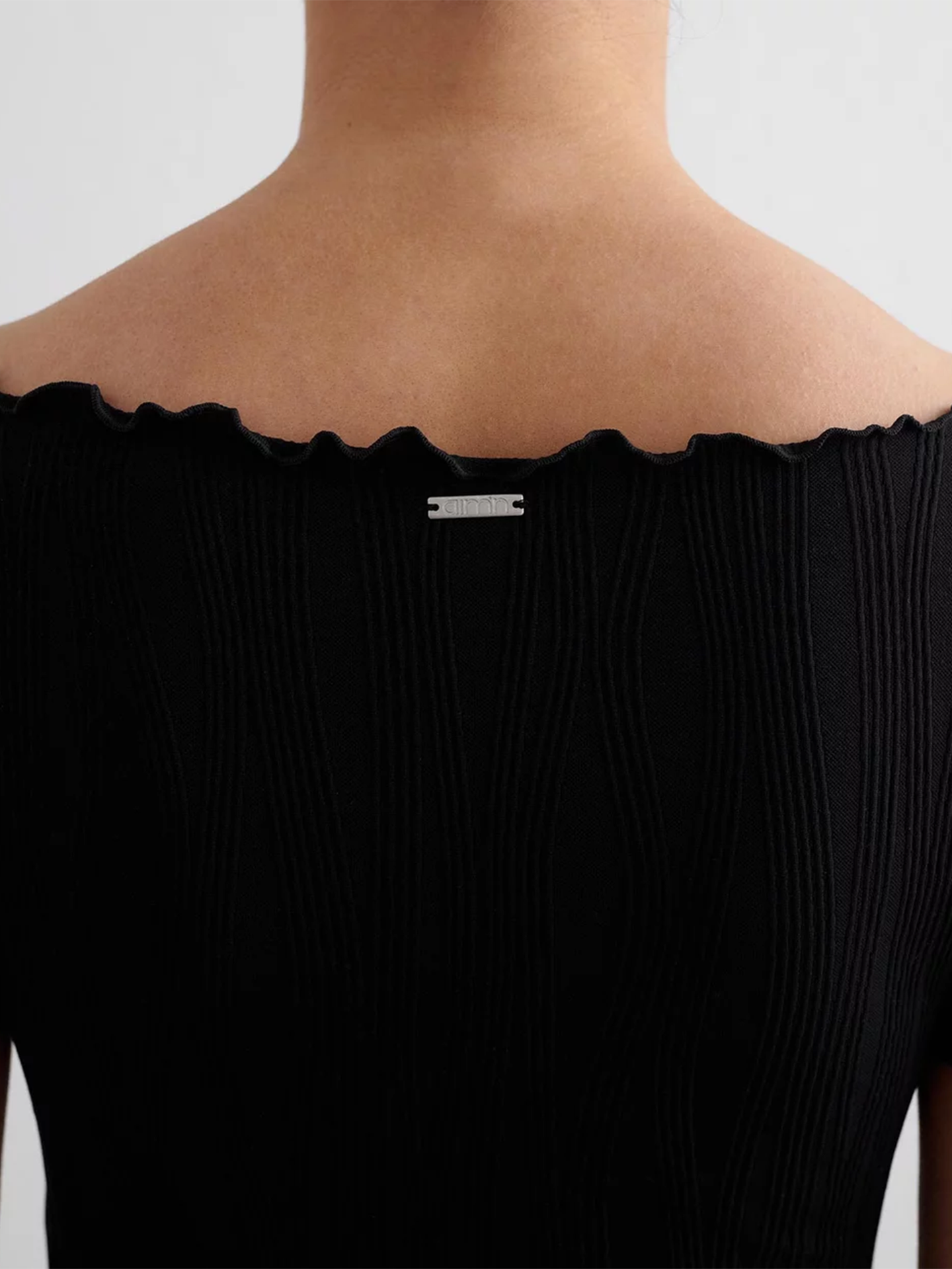 Tulip Short Sleeve Top