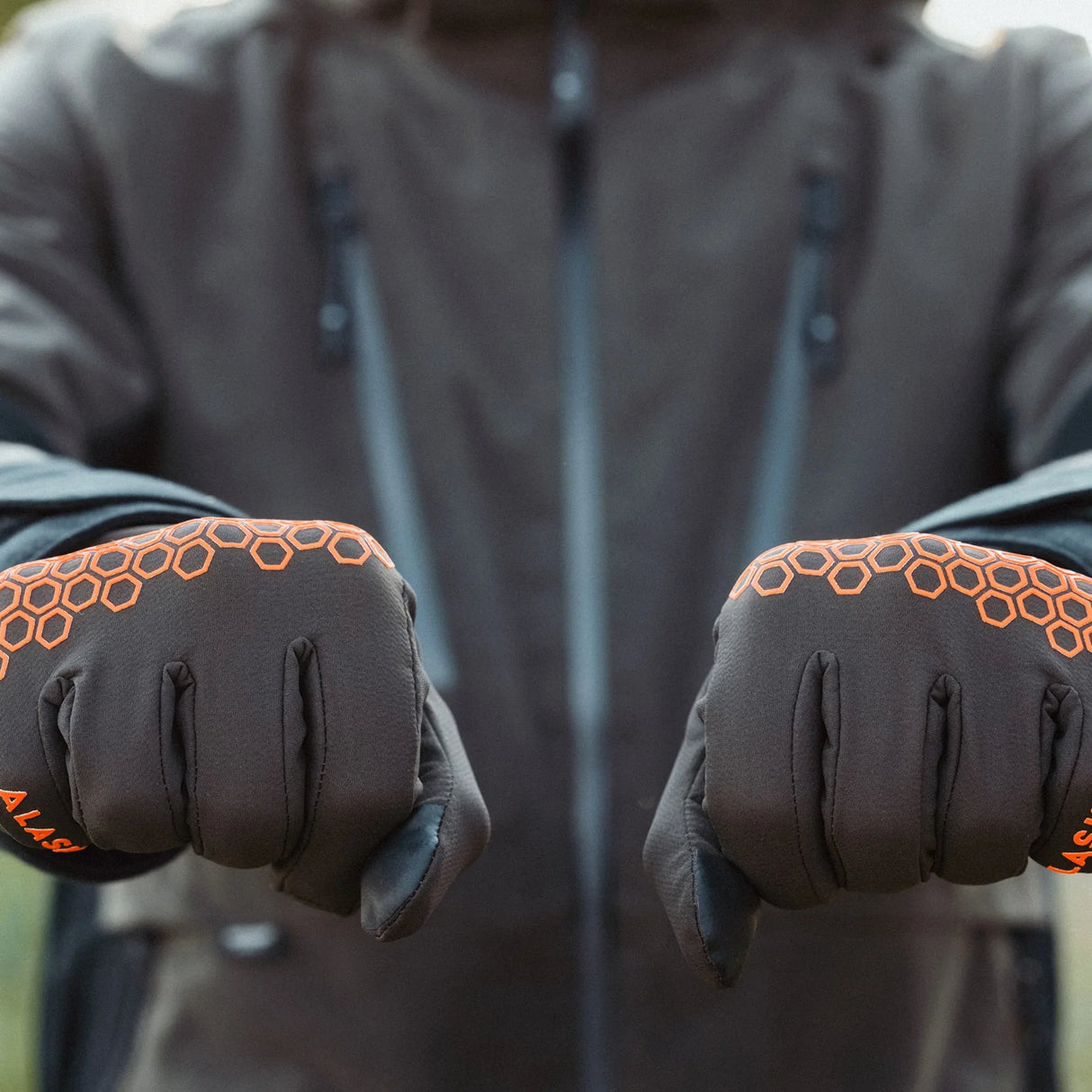 Alaska<br>Chaser Stretch Gloves