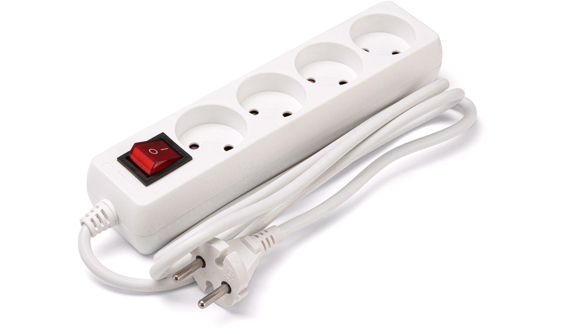 Stikdåse on/off med 4 udtag 1,5 m kabel