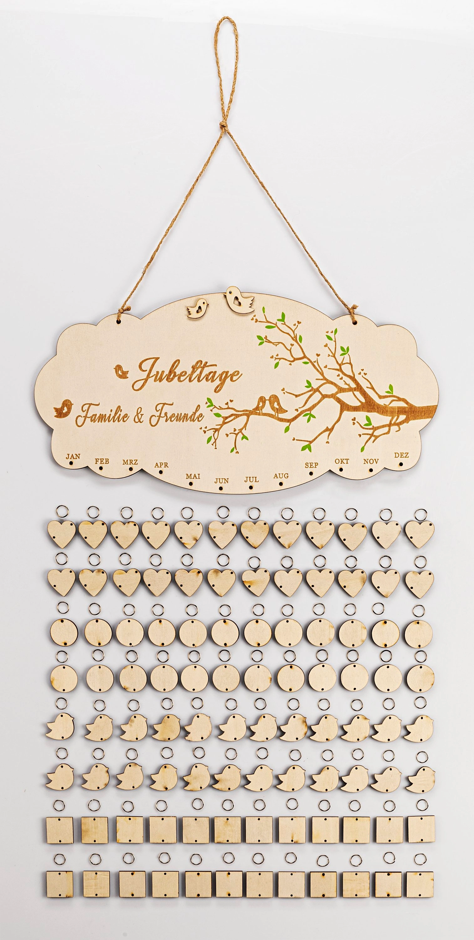 Immerwährender personalisierbarer Kalender aus Holz 