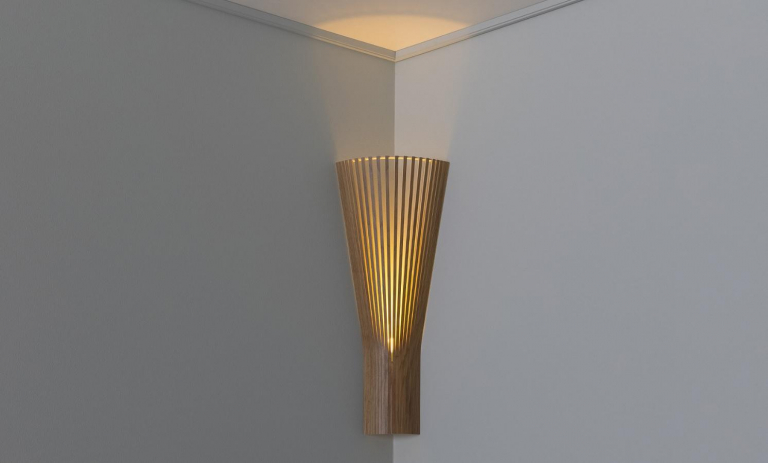 Secto Design Secto 4236 wandlamp hoek zwart