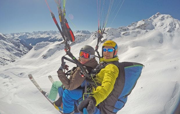 Gleitschirmfliegen in St. Gallenkirchen