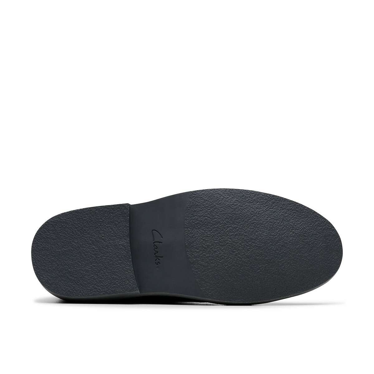 CLARKS<br>Bota Desert em couro camurça