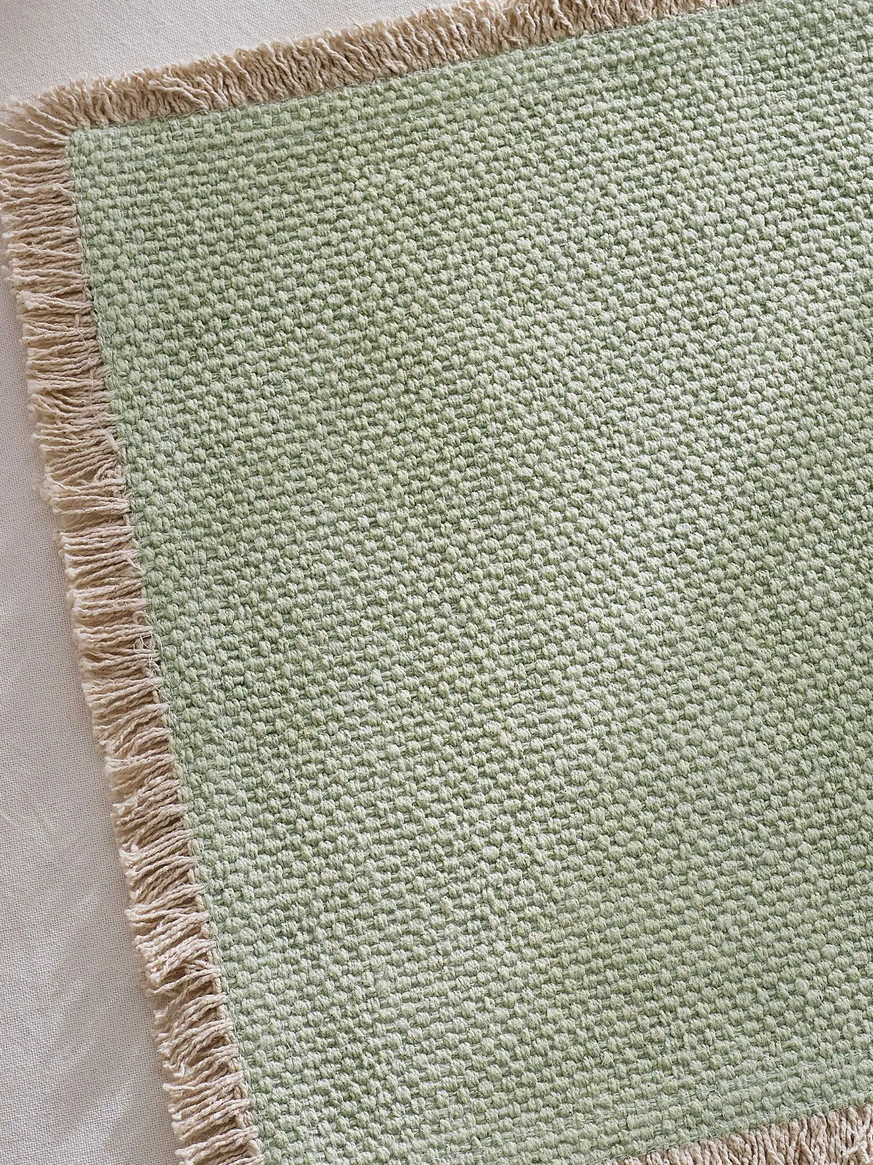Set van 4 placemats met franjerand