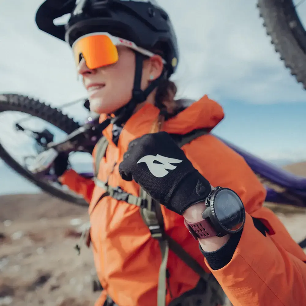 Suunto Vertical GPS Sporthorloge Zwart/Paars