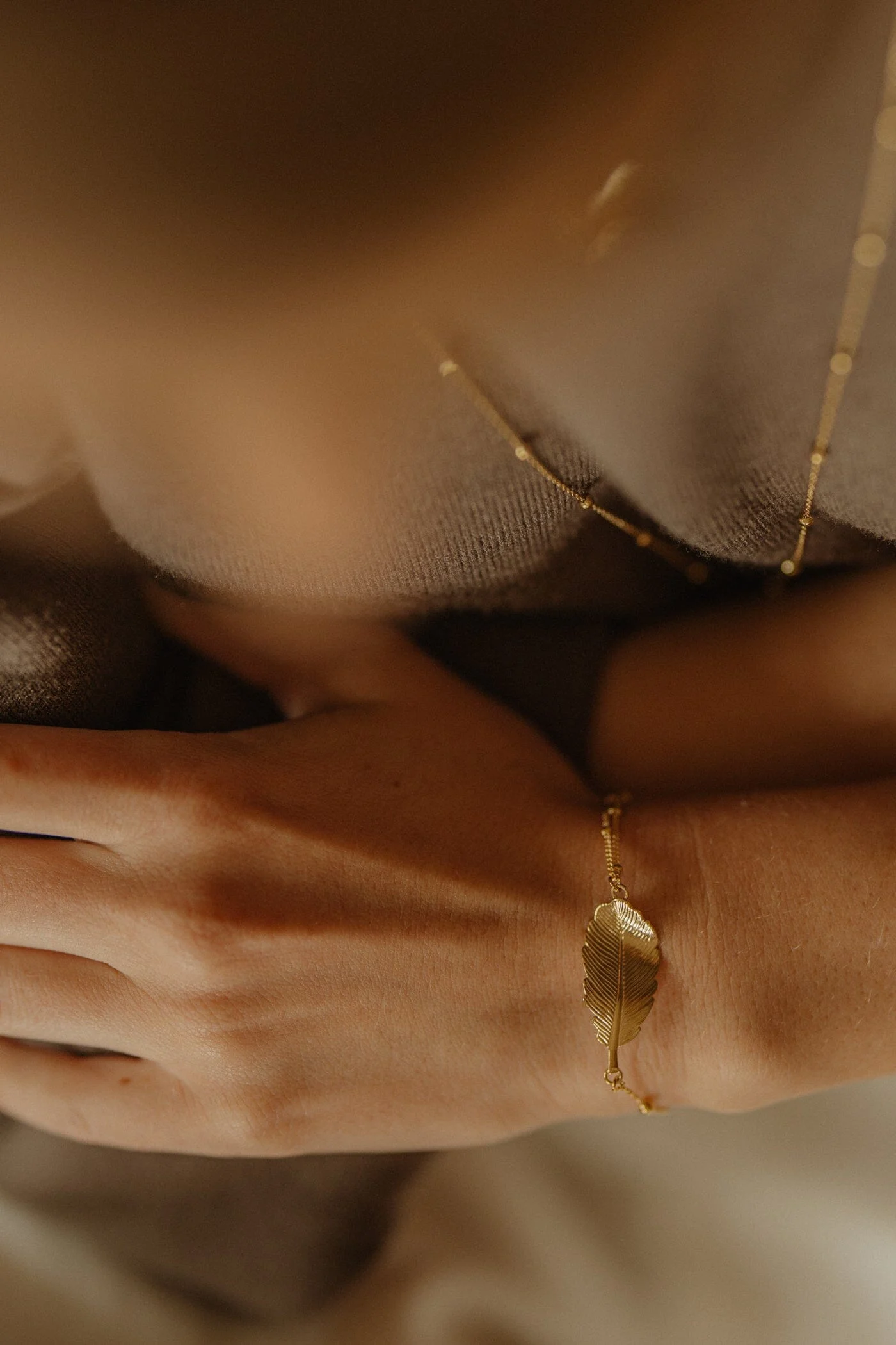 ZÉPHYR - Bracelet feuille doré à l'or fin | Doré