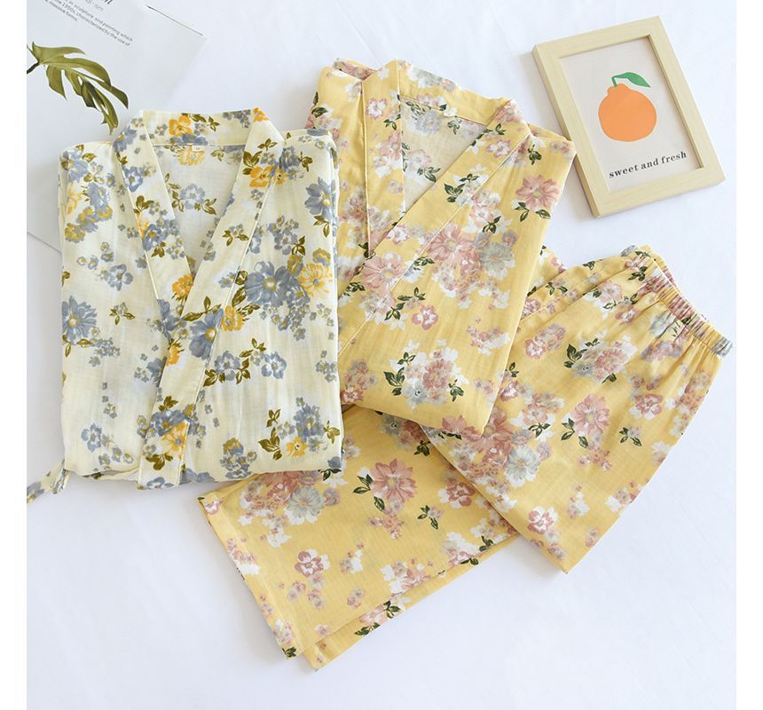 Somnus - Pyjamaset met bloemenprint