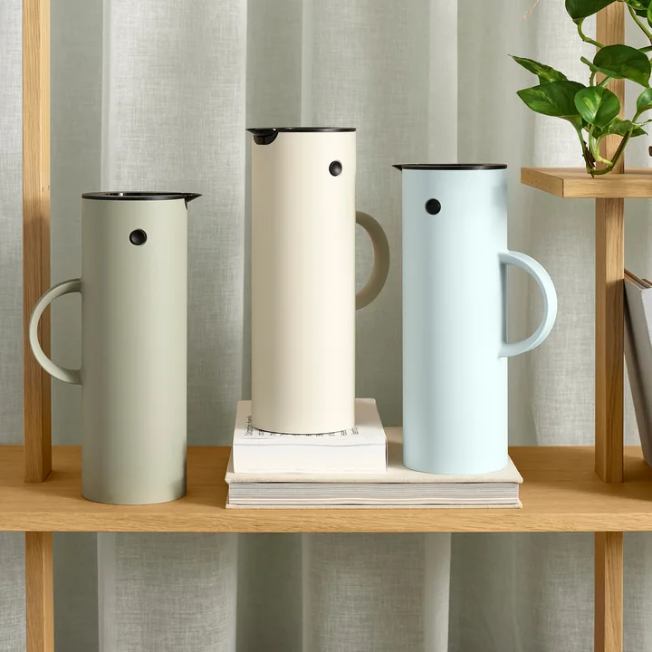 Stelton - Isolierkanne EM 77, 1 l soft schwarz