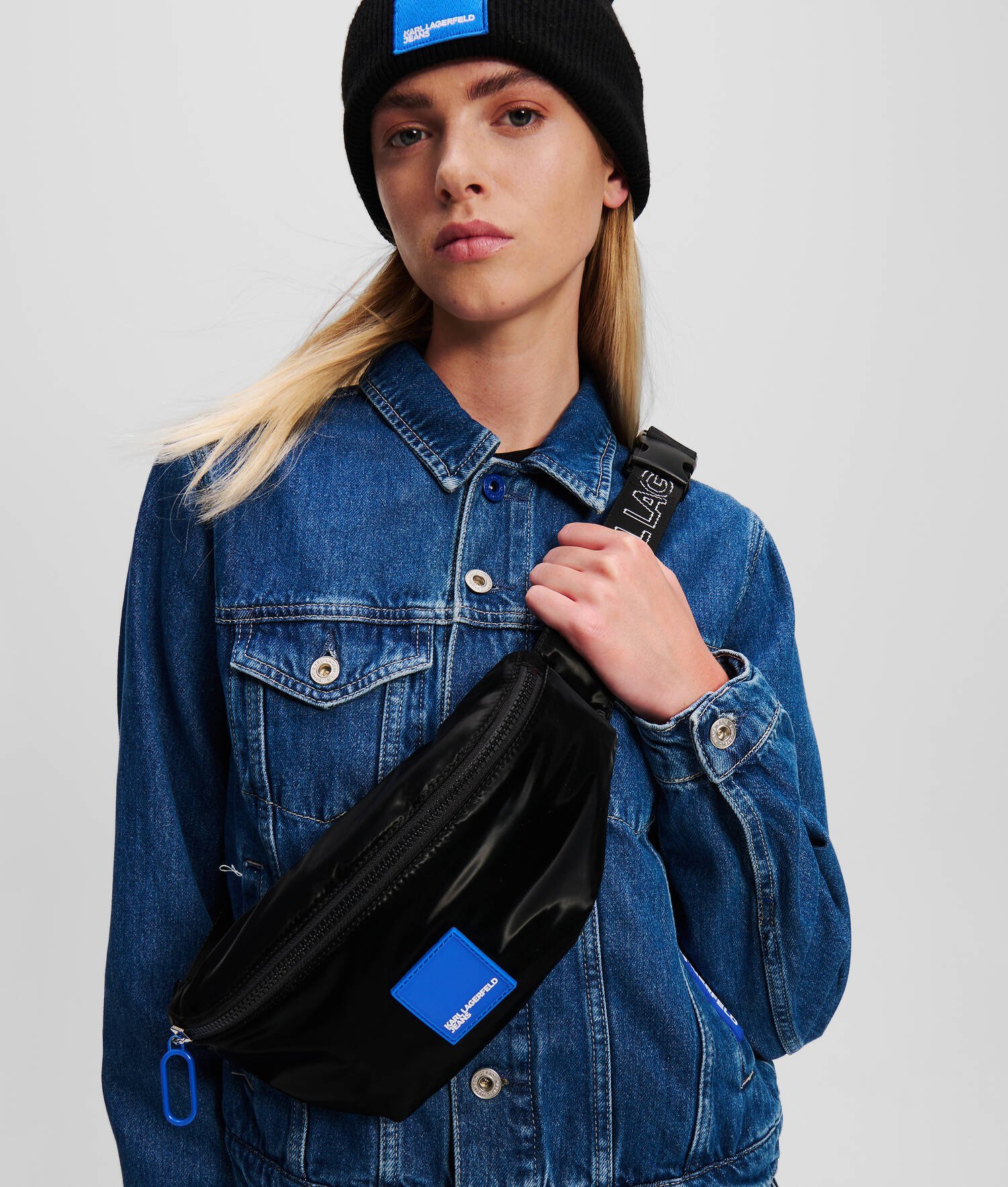 SAC BANANE DE STYLE URBAIN EN NYLON KLJ