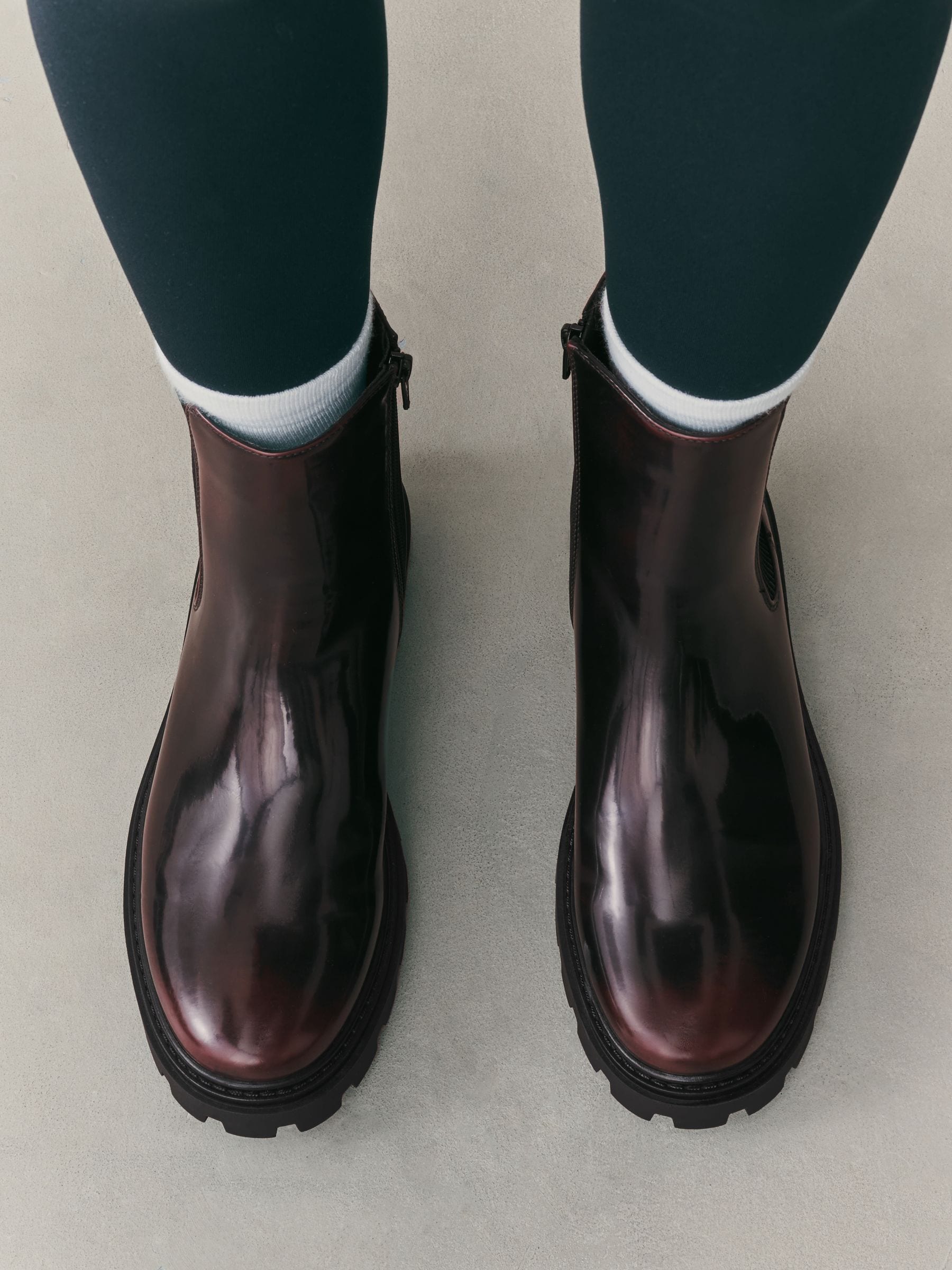 Burgundy Red Patent - Forever Comfort® Chelsea-enkellaarzen met profielzool