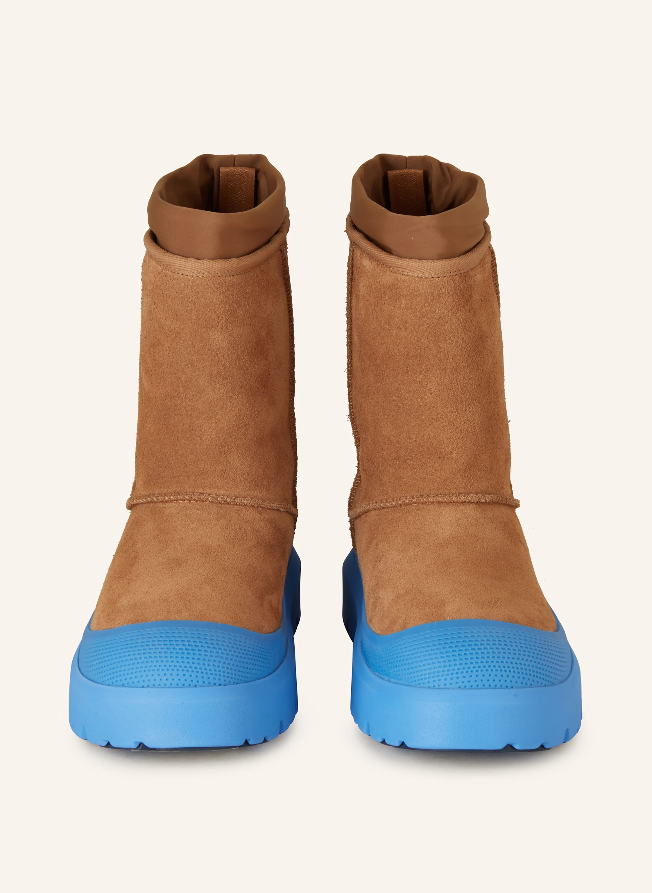UGG Plateau-Boots CLASSIC SHORT