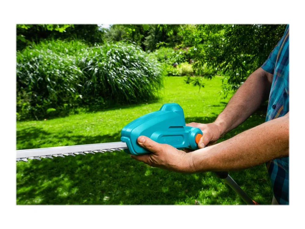 Gardena Batteridrevet teleskophækkeklipper THS 42/18V, sæt