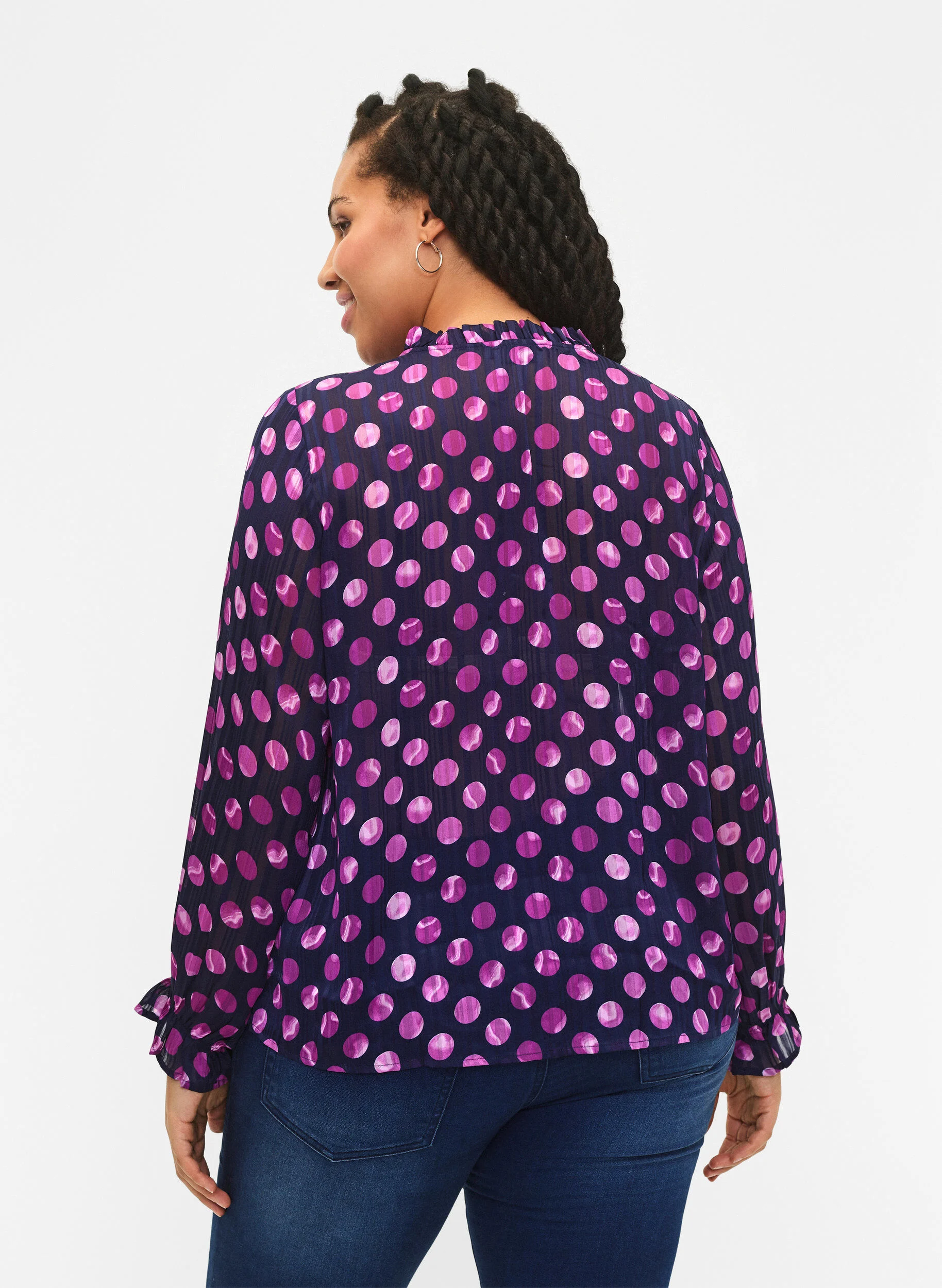 Langærmet bluse med flæser og print
