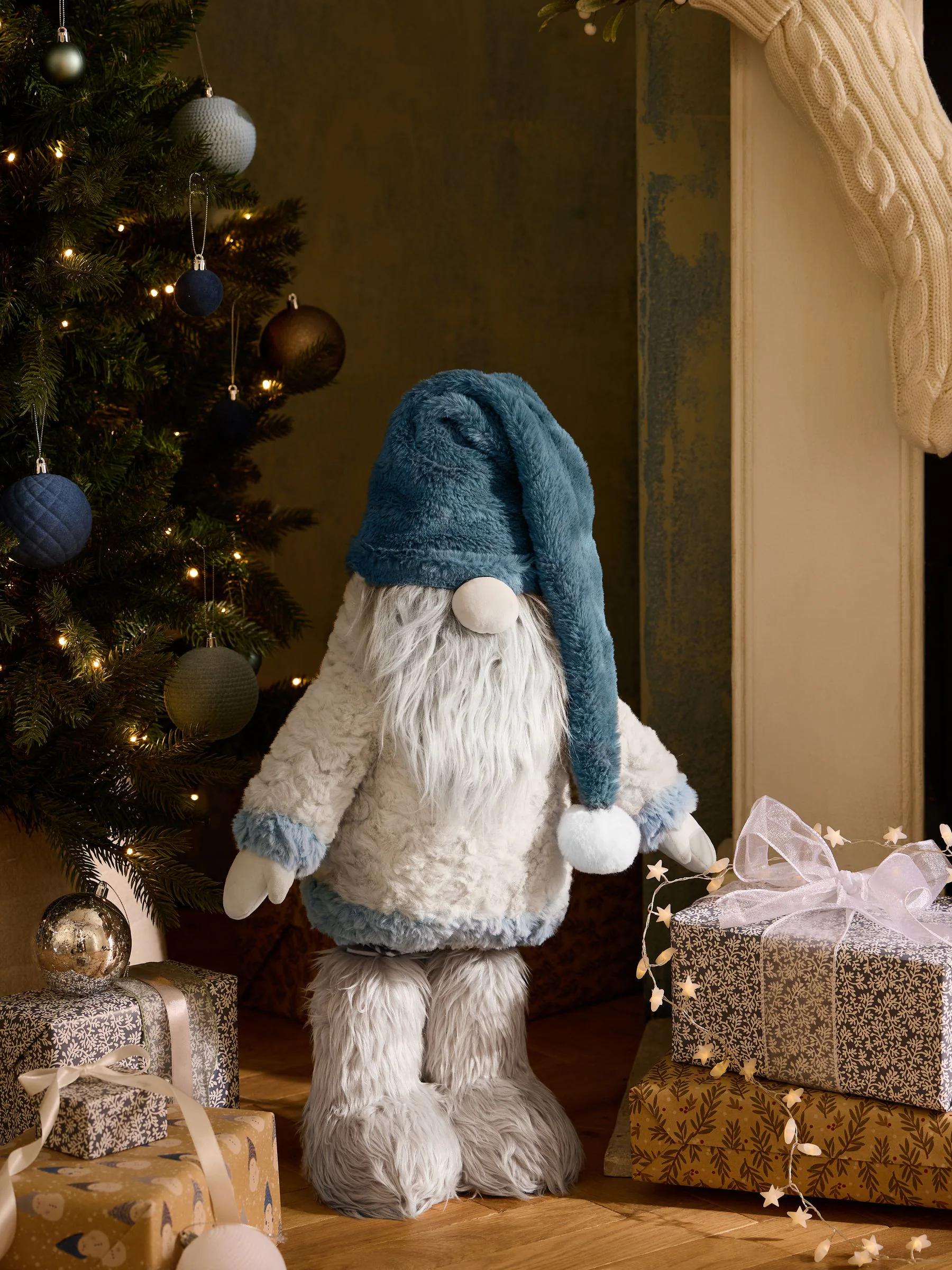Scandi Christmas Gonk With Extentable Legs