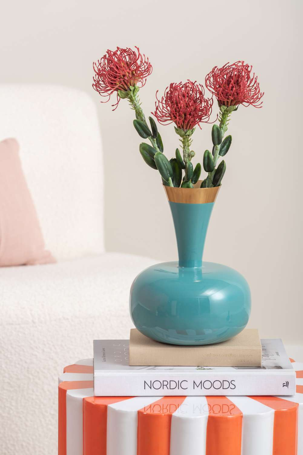 Vase Yara enamel turquoise blue